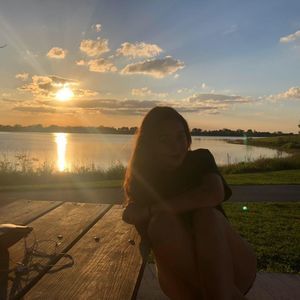 Meet your Posher, Mia